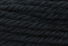 Anchor Tapisserie Wool: 10m: Skein 8906