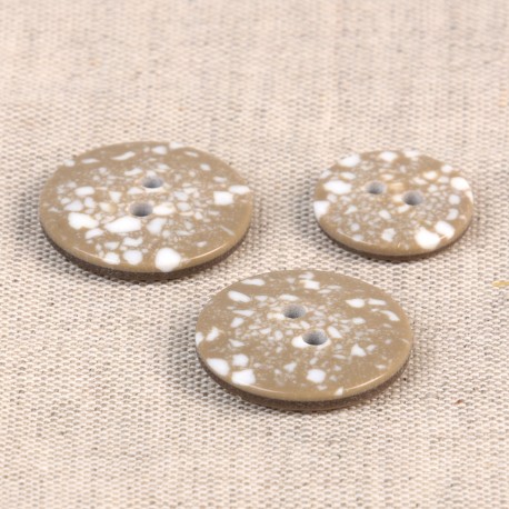 Recycled Plastic Button - M60867.572 Beige