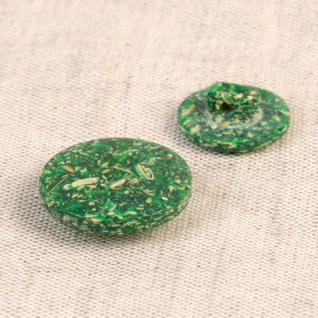 Rice Husk Button - M60870.530 Pine Green