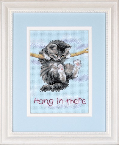 Mini Counted Cross Stitch: Hang on Kitty - D16734